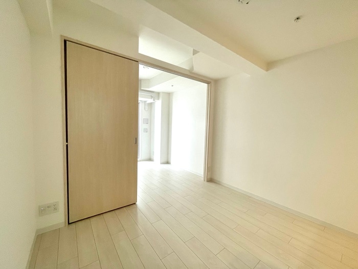 居室 ｺﾝﾌｫﾘｱ･ﾘｳﾞ谷町九丁目ｿﾙﾃﾗｽ