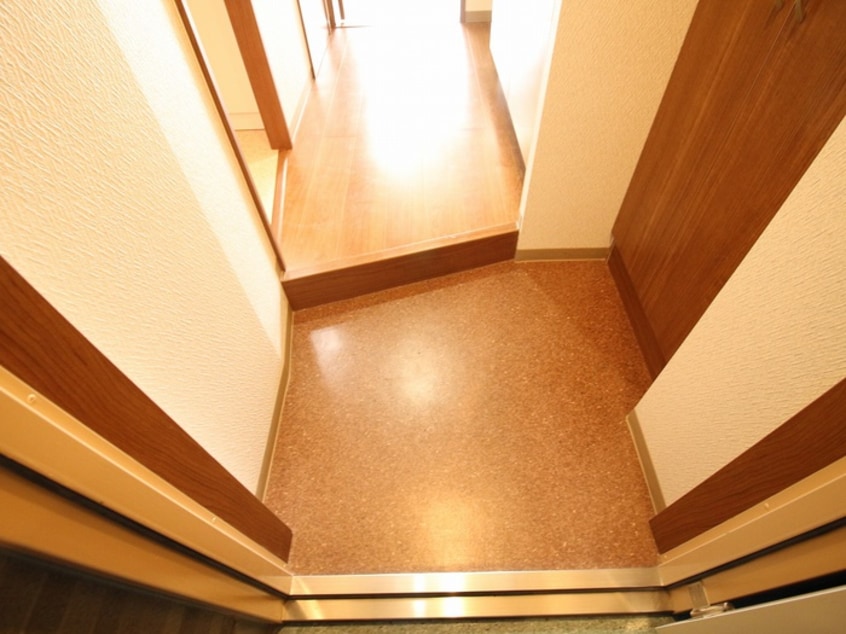 玄関 ロイヤルコート岡町
