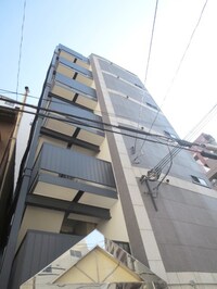 メゾンナカムラ