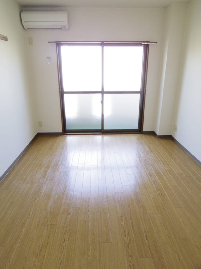 居室 ロジュマンフジイ