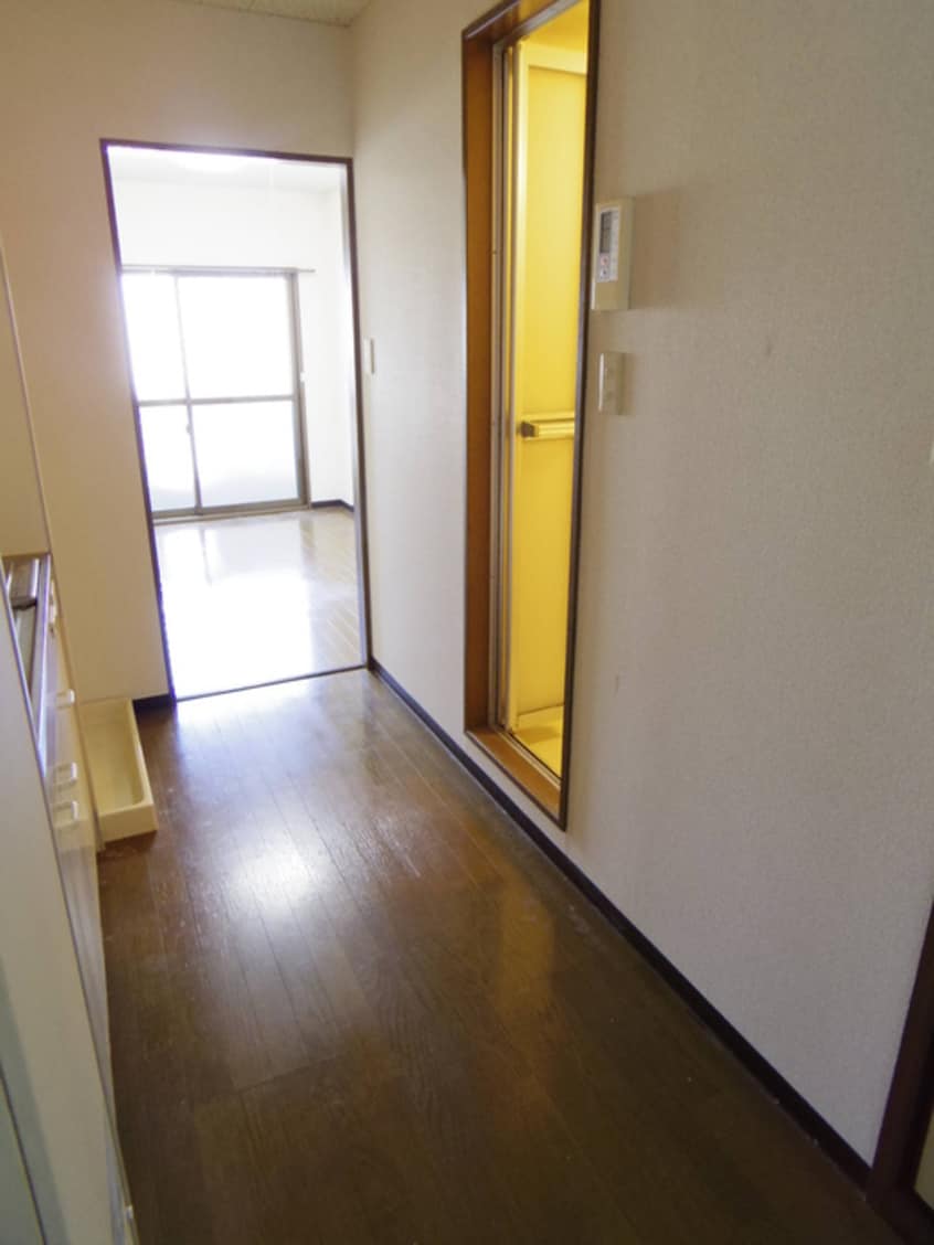 廊下 ロジュマンフジイ