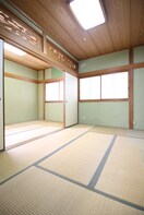 居室 上六万寺町一戸建