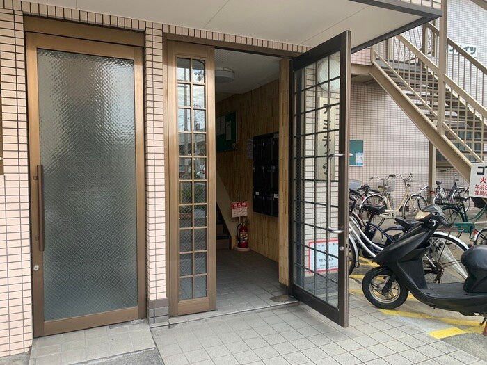 エントランス部分 アミティ－Ⅱ
