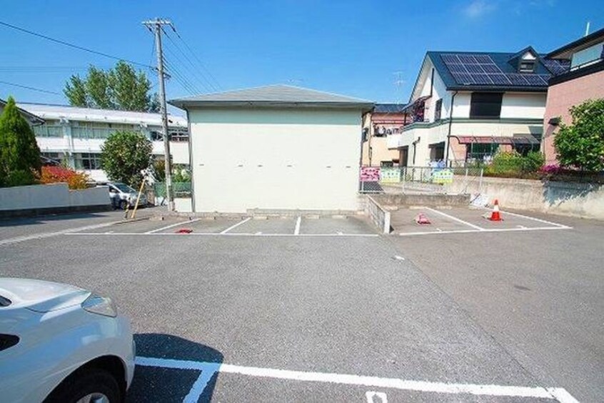 駐車場 ｸﾞﾘｰﾝﾊｲﾂⅡ