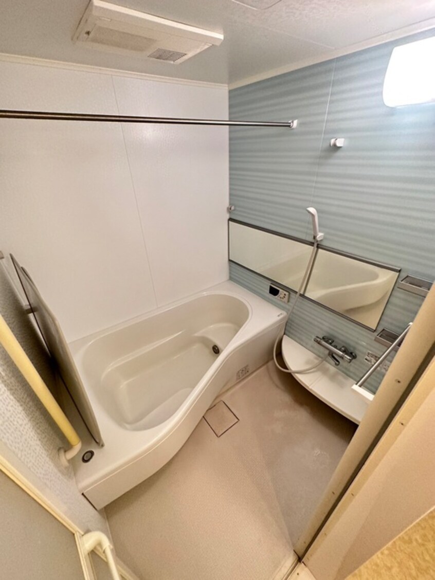 バス／シャワールーム等 リヴェ－ル香里園