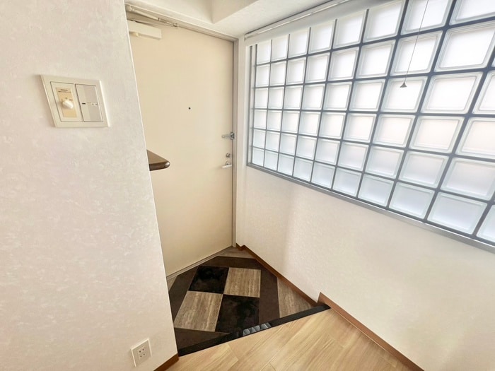 玄関 ウイングなかもず