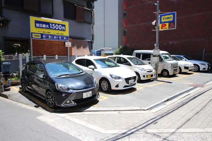 駐車場 カーサディクロセビア