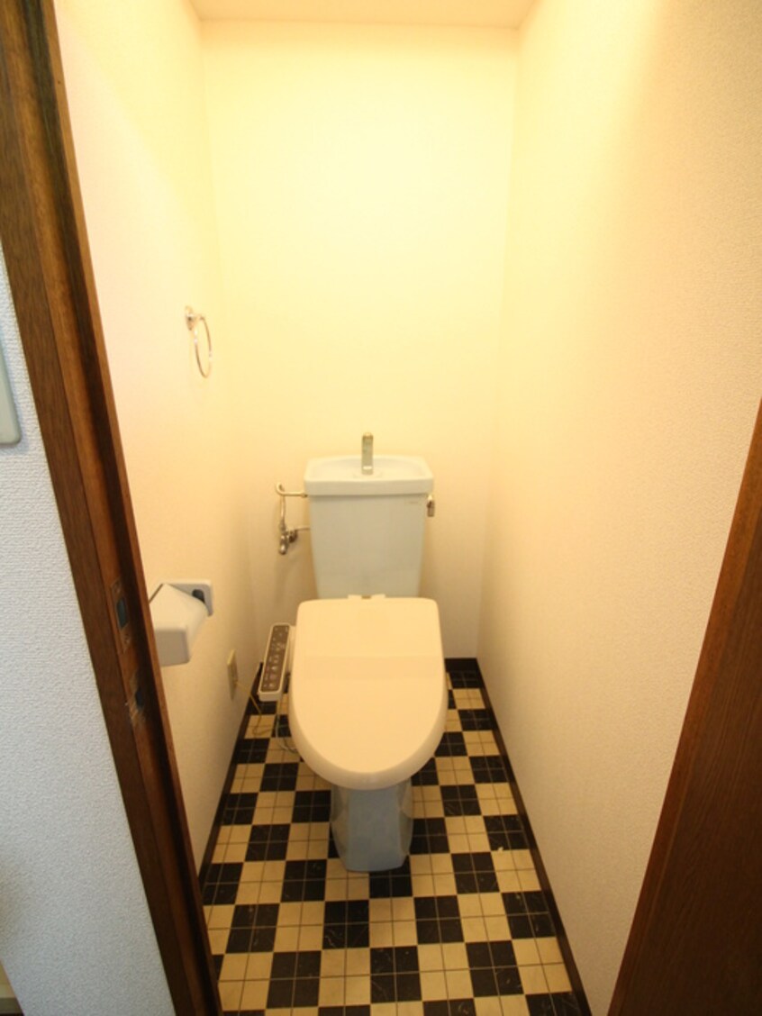 トイレ カーサディクロセビア