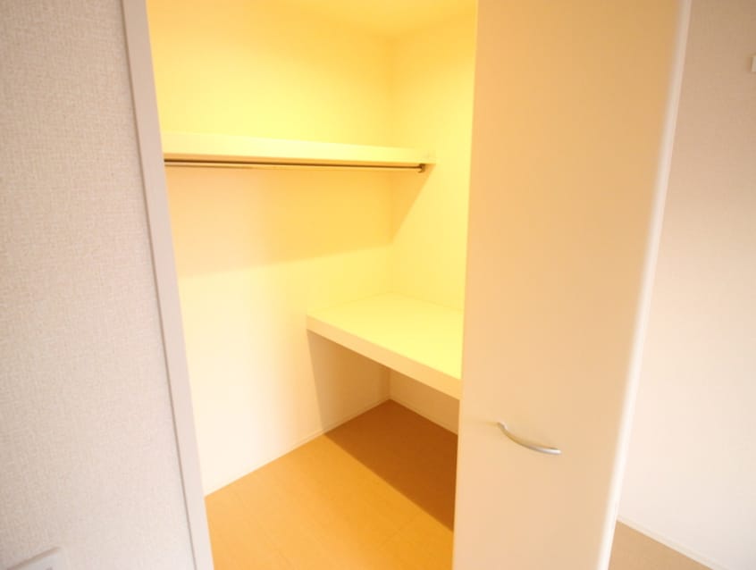 収納 シャルレーヌ・ドゥ・グレイス