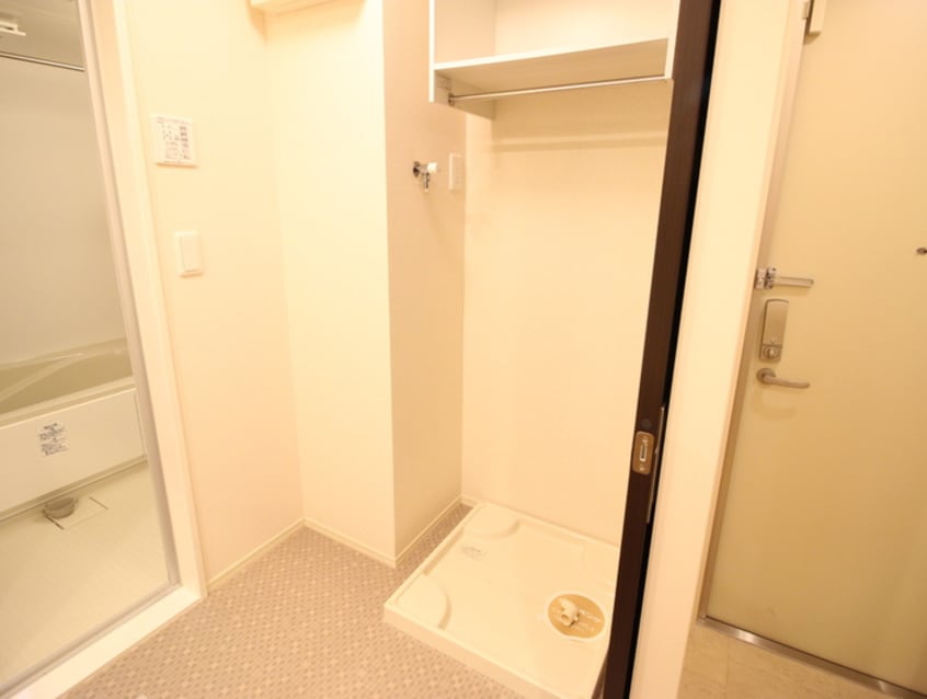 洗濯機置場 シャルレーヌ・ドゥ・グレイス