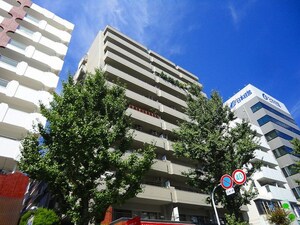 グランドメゾン緑地公園（302）