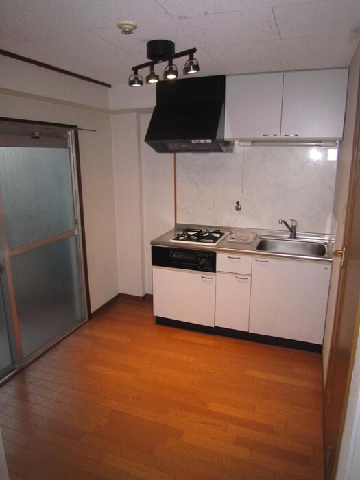 キッチン エスポワールKADOMA