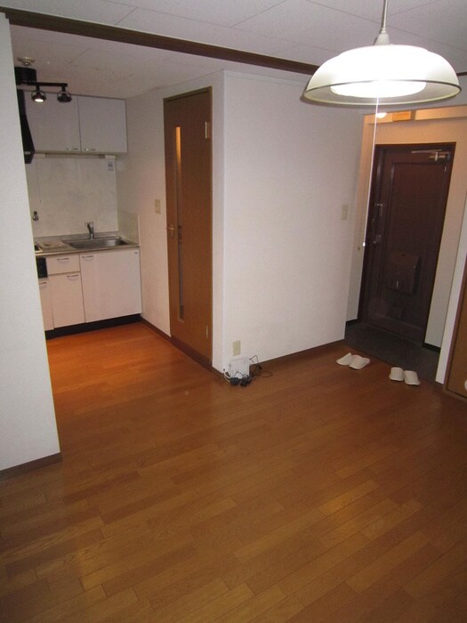 居室 エスポワールKADOMA