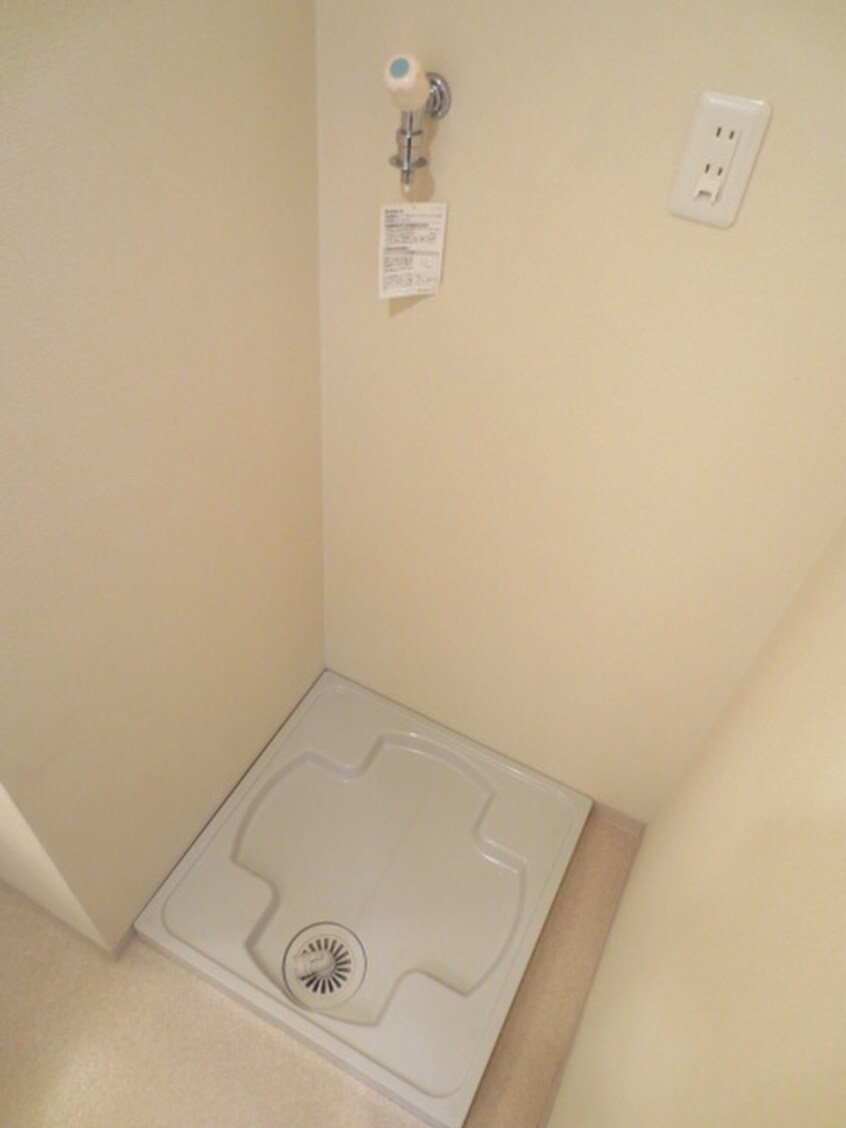 洗濯機置場 イストアール（草津）