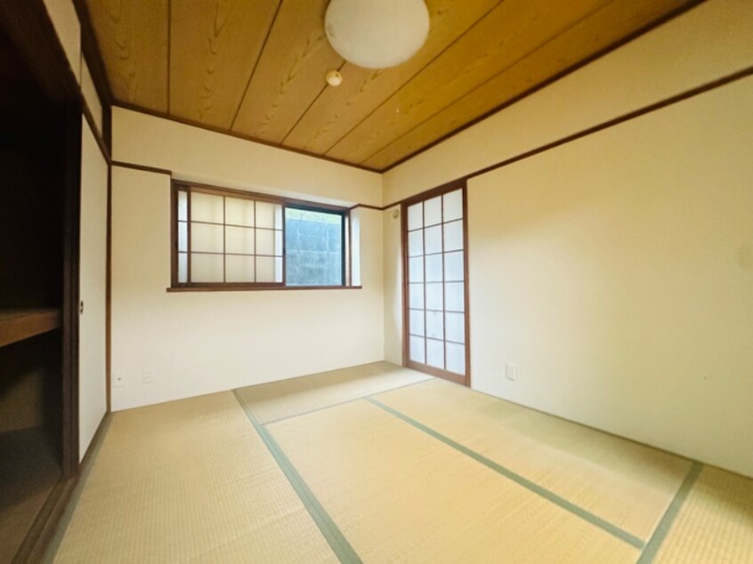 居室 ユーコート甲東園
