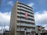 アミティ－タワ－