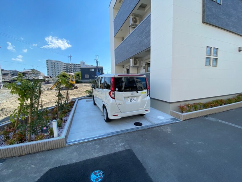 駐車場 フジパレス千里丘東