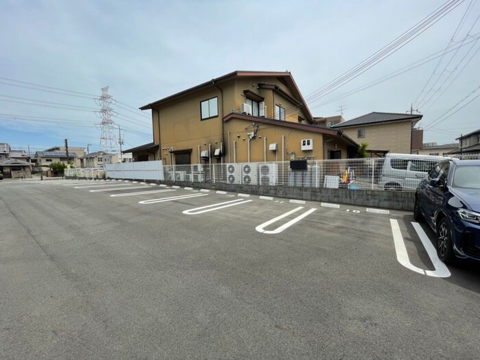 駐車場 アンプルール