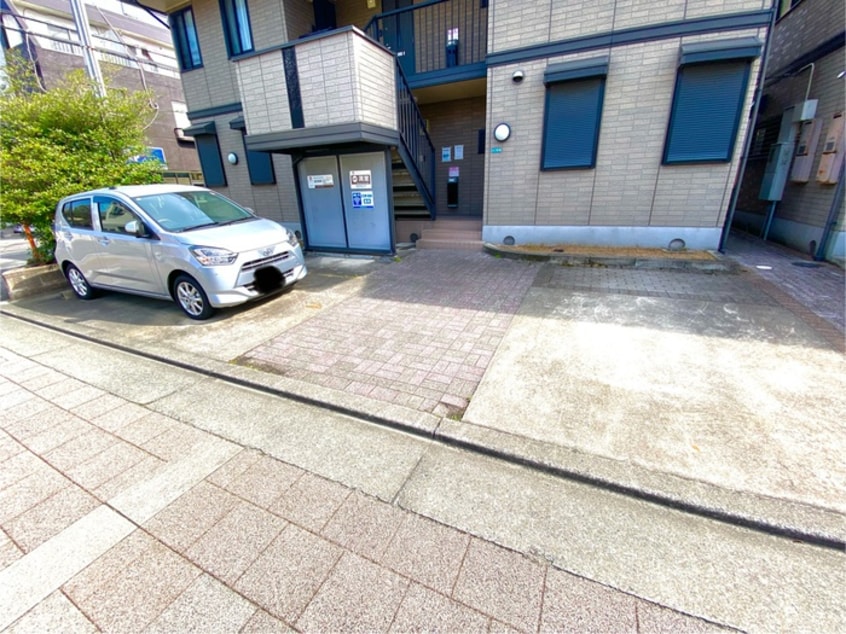 駐車場 Ｌｉｂｅｒｔｙ北口