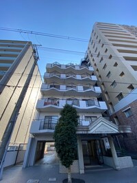 デトム・ワン三条通（３１０）