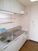 キッチン アビタシオン橋本Ⅲ