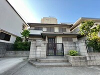 本山中町1丁目貸家