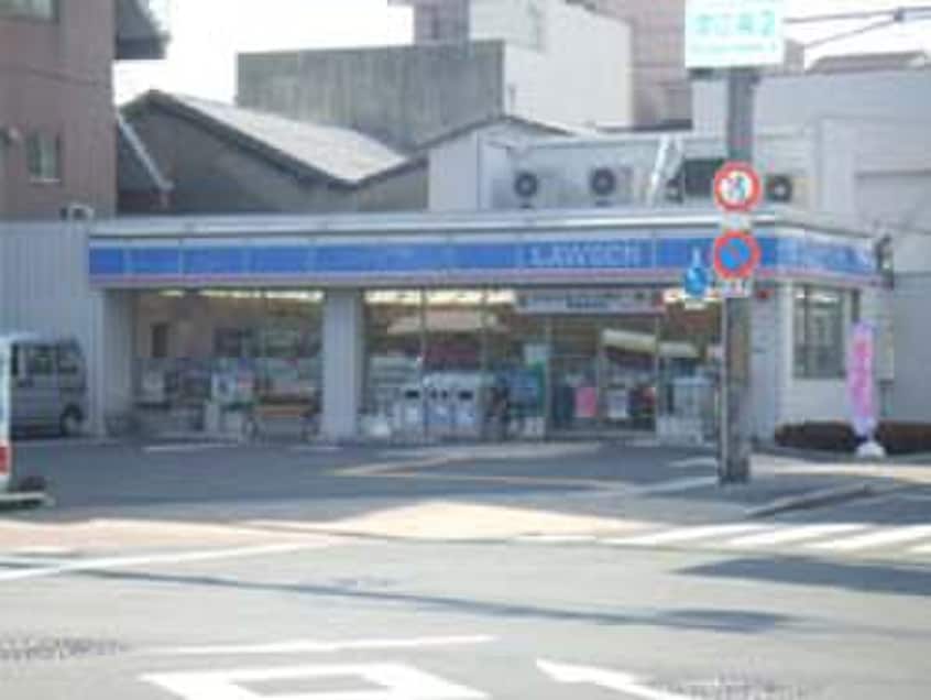 ローソン 内環深江南一丁目店(コンビニ)まで276m カーサフィオーレ
