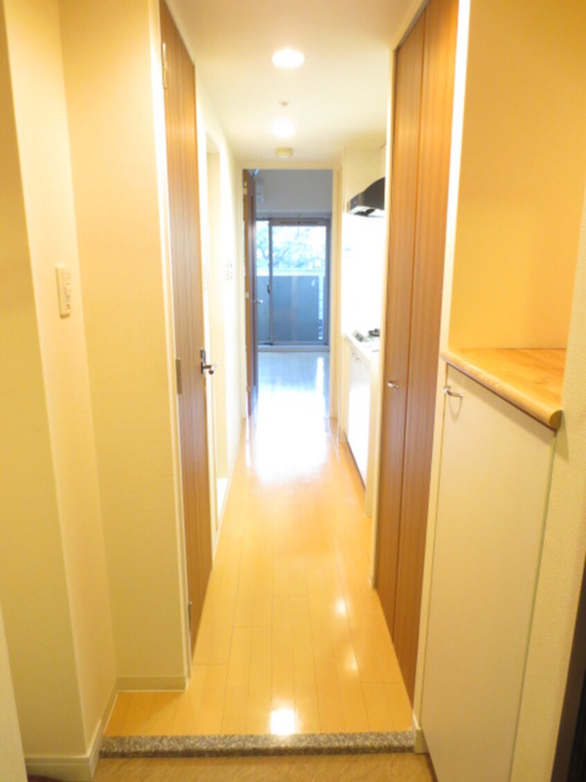 廊下 プレサンス京都鴨川彩華(504)