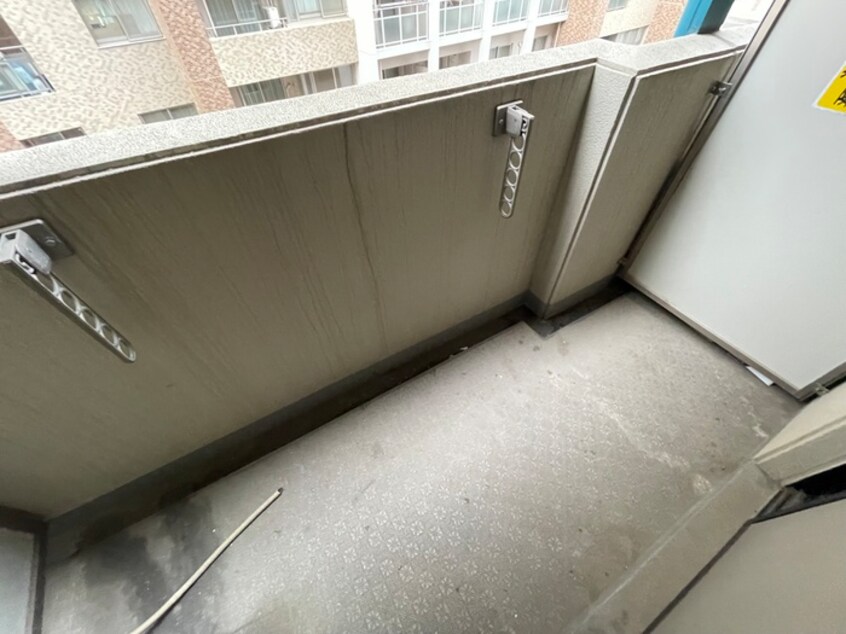 ベランダ・バルコニー ｴｽﾘｰﾄﾞ三宮ﾌﾗﾜｰﾛｰﾄﾞ（1013）