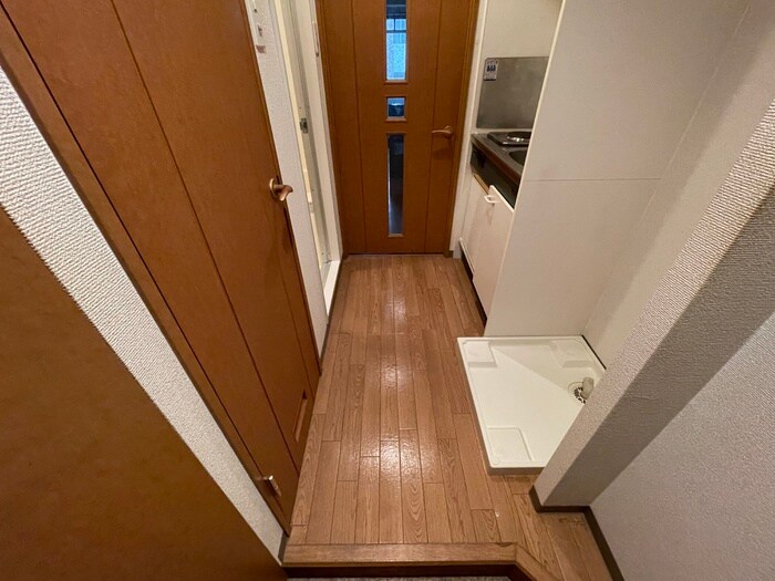 廊下 ｴｽﾘｰﾄﾞ三宮ﾌﾗﾜｰﾛｰﾄﾞ（1013）