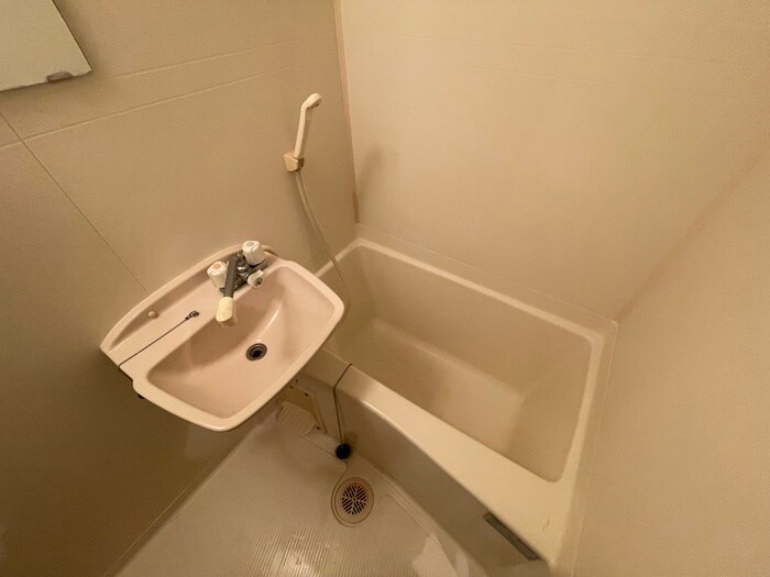 バス／シャワールーム等 ｴｽﾘｰﾄﾞ三宮ﾌﾗﾜｰﾛｰﾄﾞ（1013）