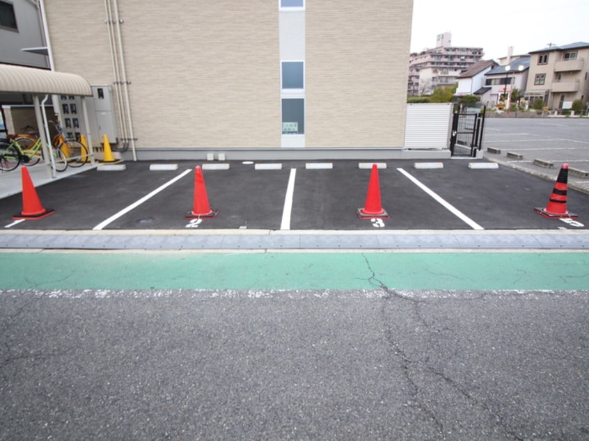 駐車場 サザン・ラウム