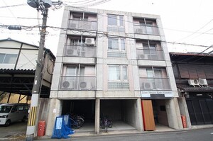 ﾗｲｵﾝｽﾞﾏﾝｼｮﾝ京都西洞院(404)