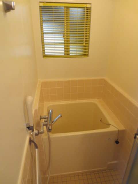 バス／シャワールーム等 三功ビル