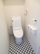 トイレ Η´ｓ　ｆｌａｔｓ