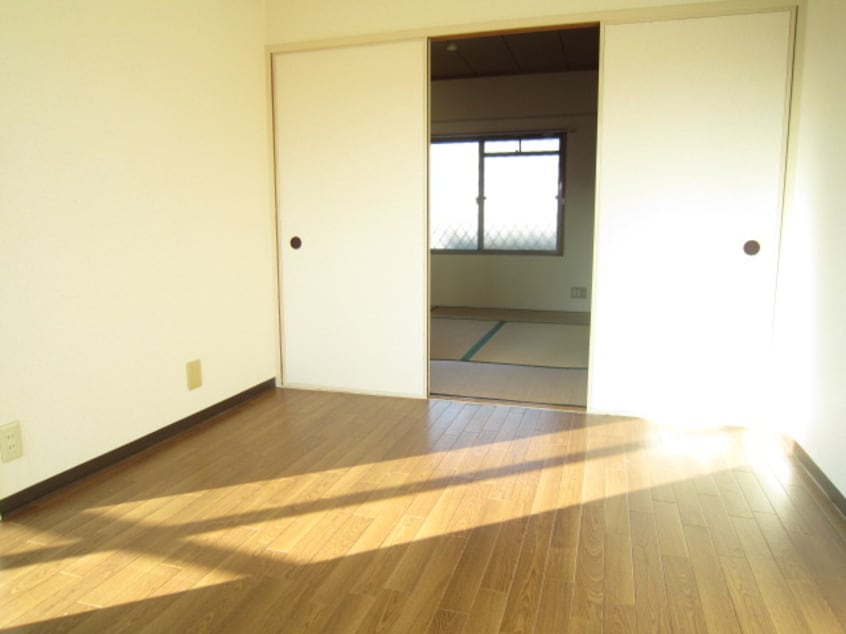 居室 エレガンスキレ