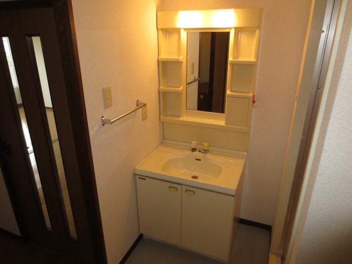 洗面 メゾンチェリ－アベニュ－