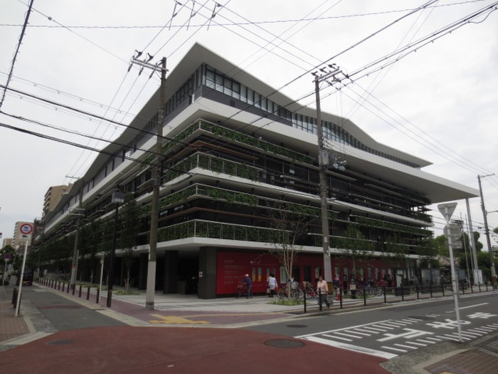 城東区役所(役所)まで800m グランルージュ城東