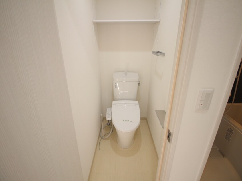 トイレ SANTA LOWS 芦屋川