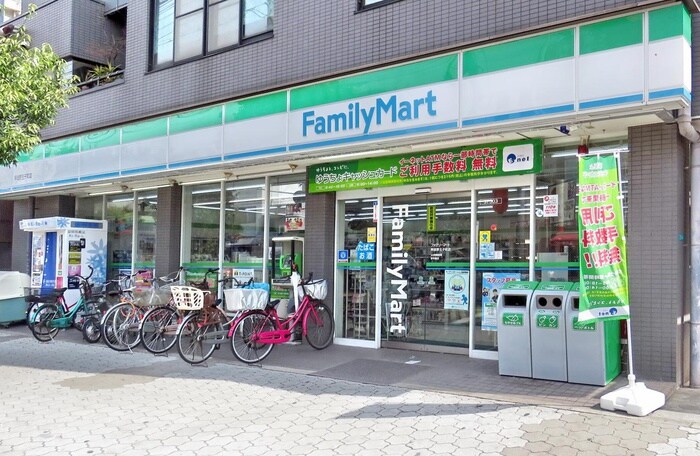 ファミリーマート阿倍野王子町店(コンビニ)まで290m クレアシエスタ