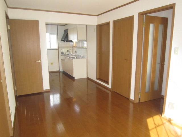 バス／シャワールーム等 ファミ－ルメゾン