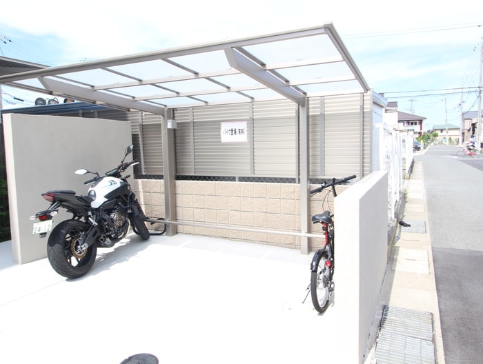 バイク置き場 Ｓｔｏｒｃｈ　Ｂｕｒｇ