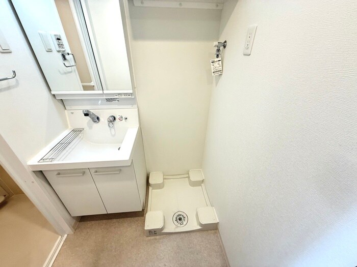 洗濯機置場 RaysProduct西住之江adamU