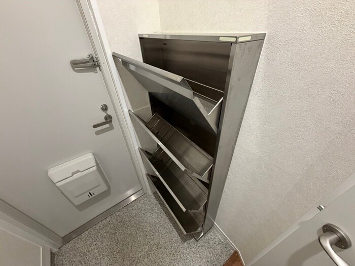 靴箱 ラメゾン小河通