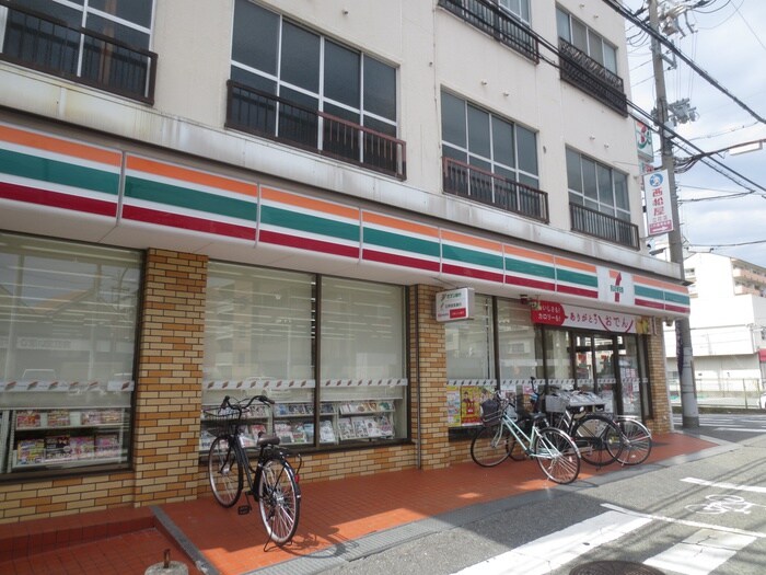 セブンイレブン(コンビニ)まで500m あんしん＋稲葉荘