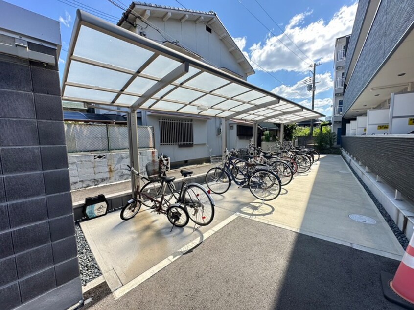 駐輪場 ディオーネ・ジエータ岸部