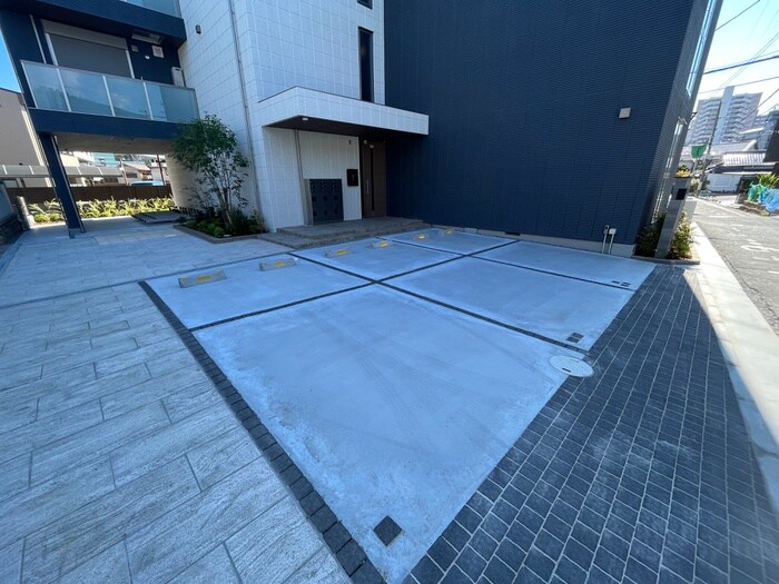 駐車場 グラン　シャルムローズ