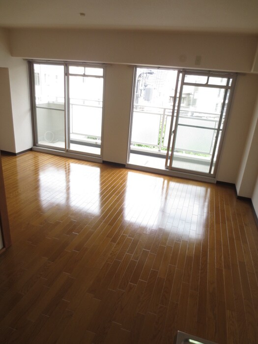 居室 メイウール木川中里Ａ