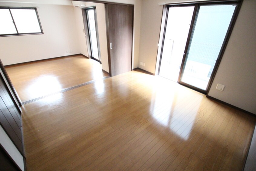 居室 クレセント本山中町