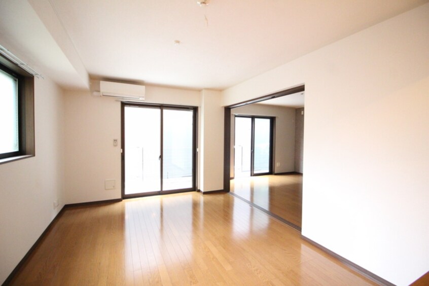 居室 クレセント本山中町